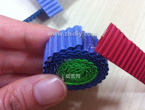 兒童手工之可愛的瓦楞紙小蝸牛制作教程