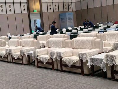 桌椅租賃價(jià)格與聯(lián)系方式全解析——58同城禮儀服務(wù)指南